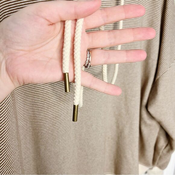 THE GREAT The Teammate Oversized Hoodie in Micro Cider Stripe Size 2 / Medium - Picture 6 of 8